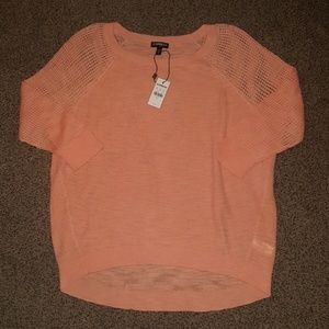 🌻 NWT Express pullover sweater 🌻